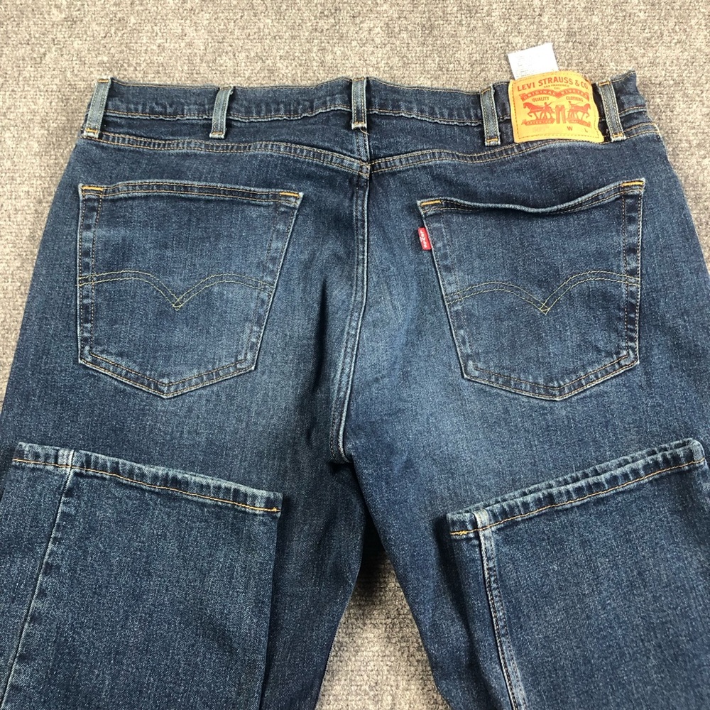 Levi’s Men’s 505 Regular Fit Jeans - Picture 7 of 13